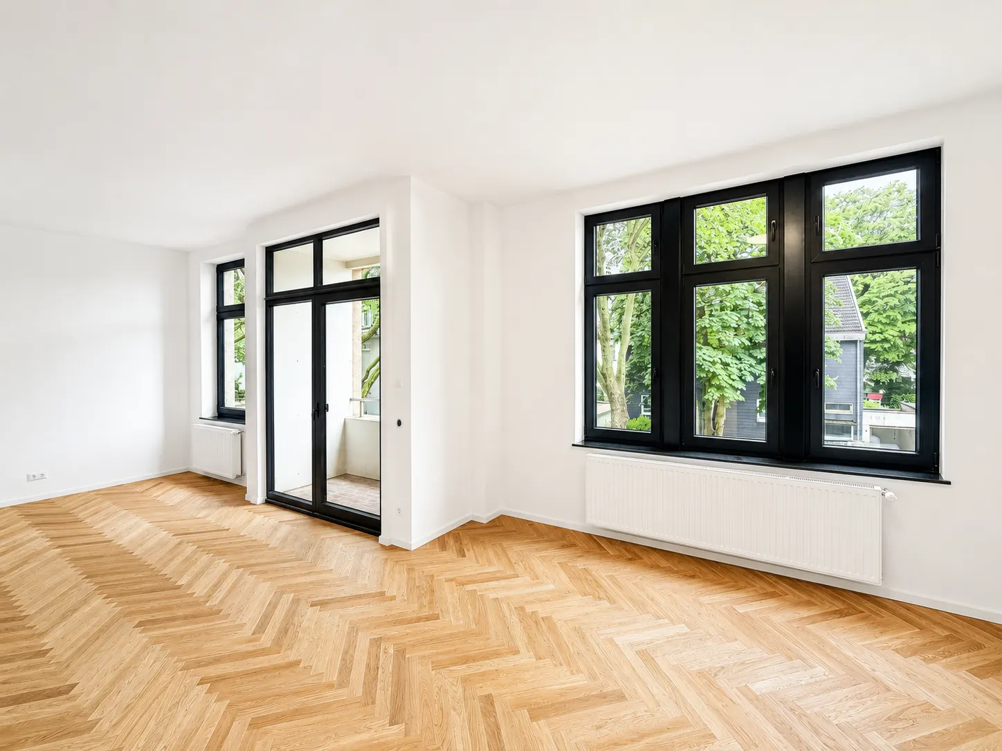 Wohnzimmer mit Fensterfront, Lambert Beletage
