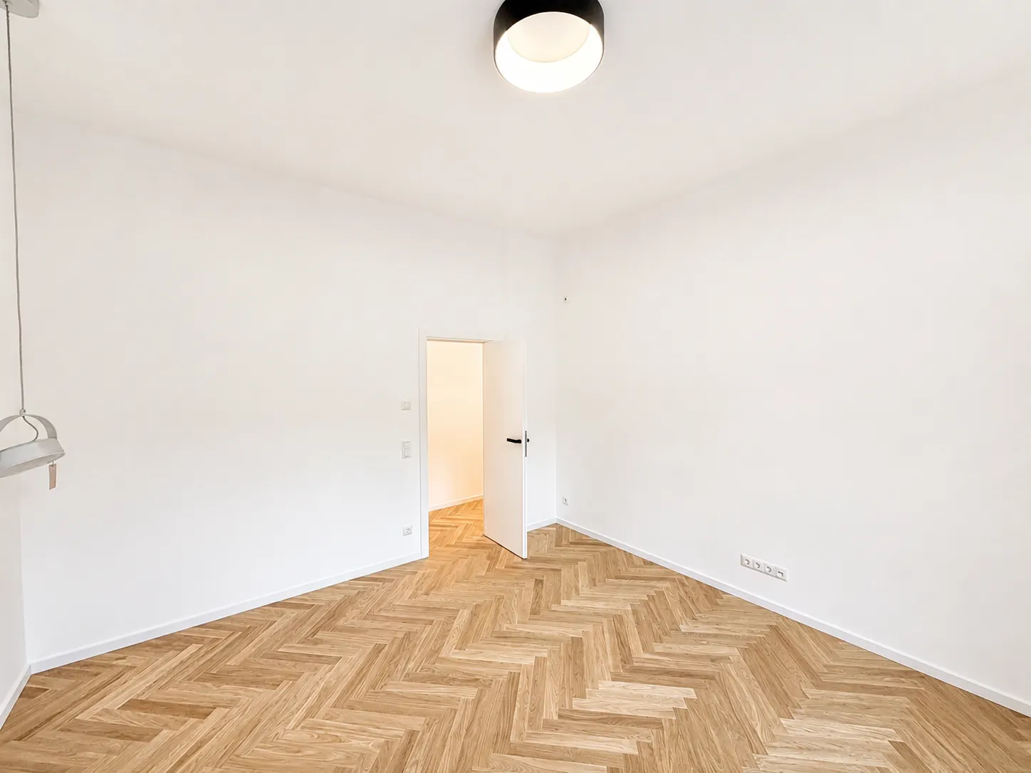 Wohnraum, unmöbliert, Lambert Beletage